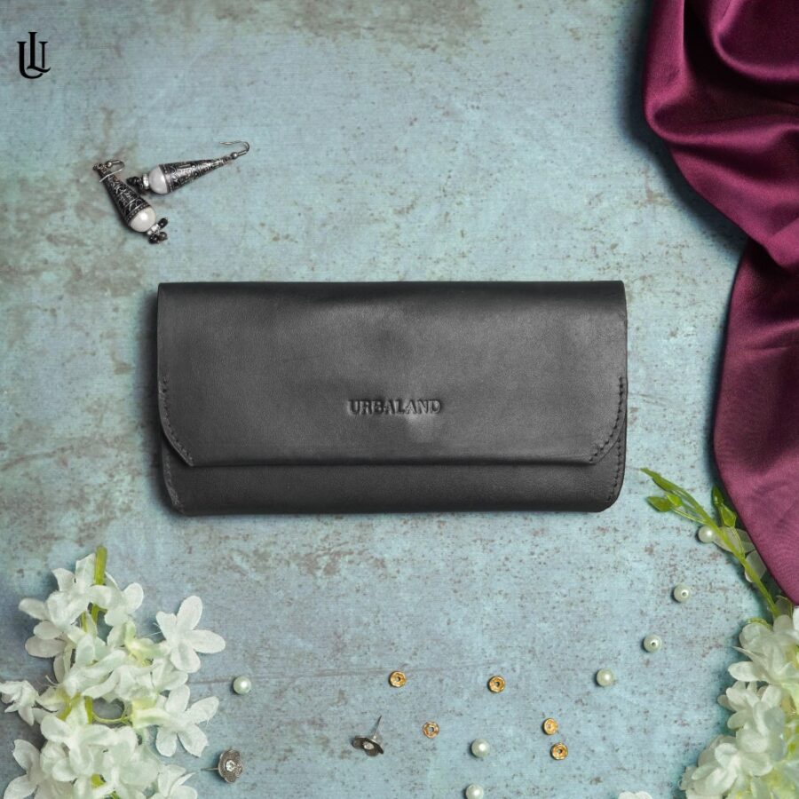 Flora Ladies Purse Black